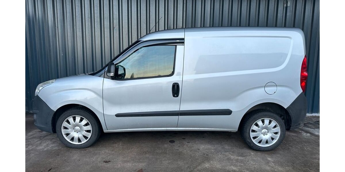 Opel Combo 30.000 km 4.500 &euro; Raesfeld 46348