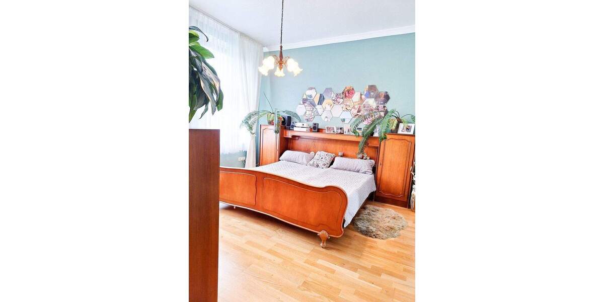 Mehrfamilienhaus, Wohnhaus Krefeld Linn - 8 Zimmer, 204 m&sup2;, 625.000&euro; | Angebot:25755263