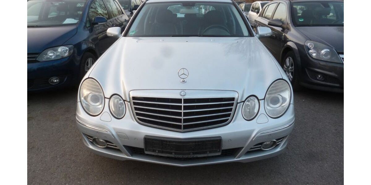 Mercedes-Benz E 200 275.000 km 3.450 &euro; Bottrop 46238