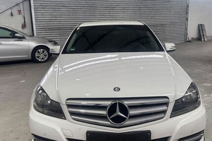 Mercedes-Benz C 180 206.000 km 6.990 &euro; Hünxe 46569