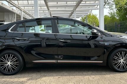 Hyundai IONIQ 148.000 km 10.950 &euro; Dinslaken 46539