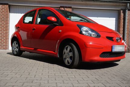 Toyota Aygo (X) 246.000 km 1.200 &euro; Krefeld 47829