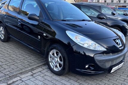 Peugeot 206 147.000 km 2.999 &euro; Mülheim / Ruhr 45473