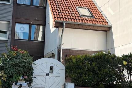 Haus Moers - 4 Zimmer, 114 m&sup2;, 310.000&euro; | Angebot:26285571