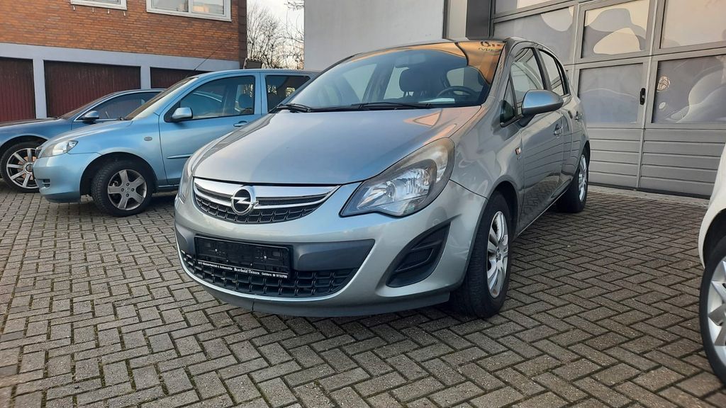 Opel Corsa 81.000 km 7.490 &euro; Geldern 47608