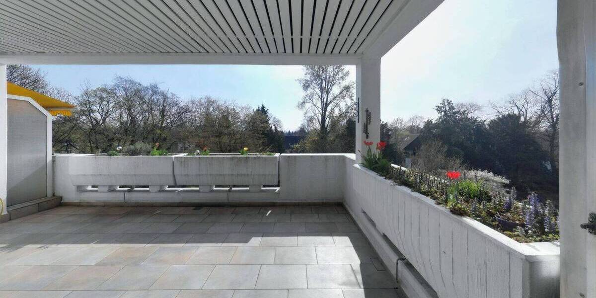 Etagenwohnung Krefeld Bockum - 2 Zimmer, 102 m&sup2;, 269.000&euro; | Angebot:26258186