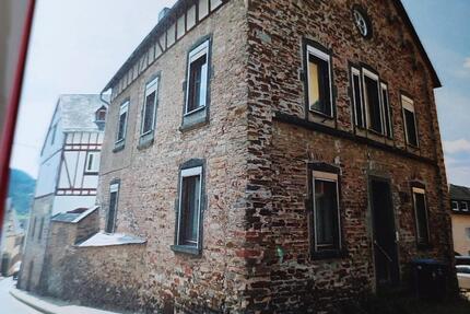 Haus Geldern - 10 Zimmer, 274 m&sup2;, 399.000&euro; | Angebot:25382252