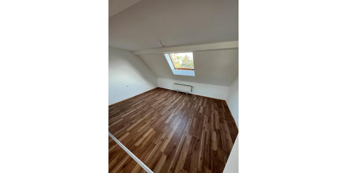 Dachgeschoßwohnung Kamp-Lintfort Lintfort - 2 Zimmer, 46 m&sup2;, 650&euro; | Angebot:25633275