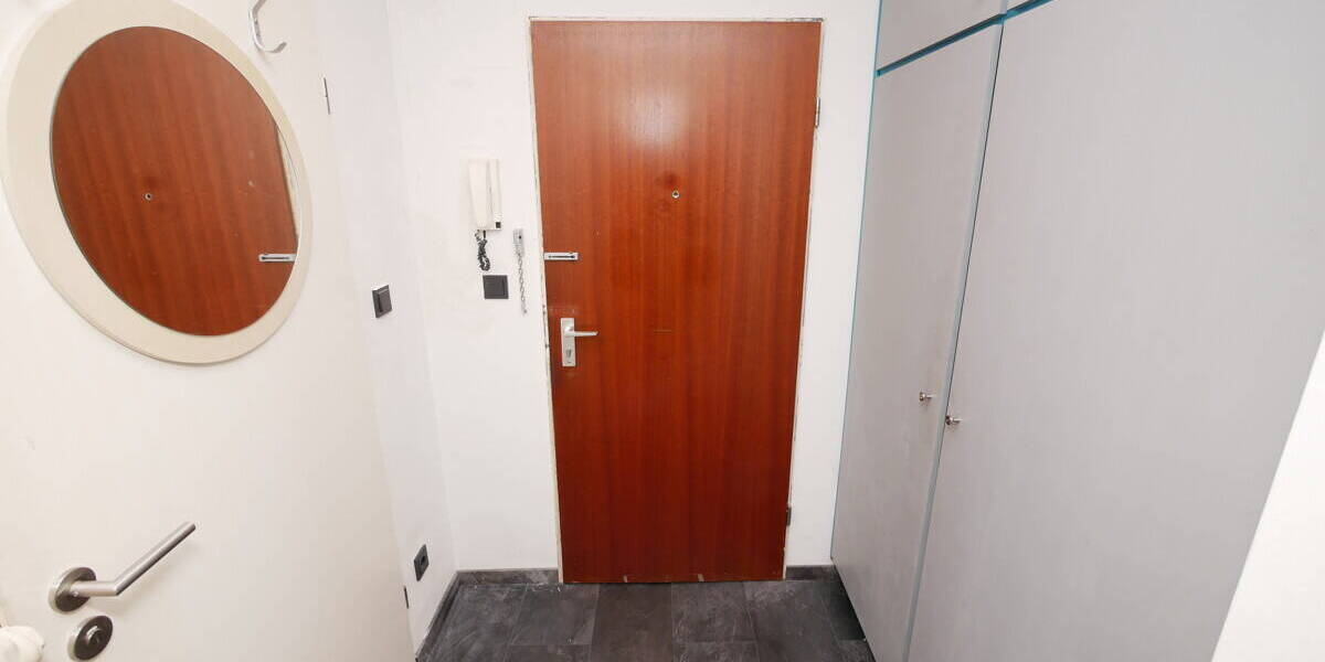 Etagenwohnung Gelsenkirchen Schalke - 2 Zimmer, 40 m&sup2;, 300&euro; | Angebot:26161686