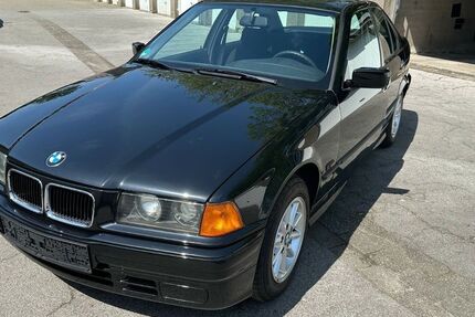 BMW 318 135.000 km 6.499 &euro; Bottrop 46236