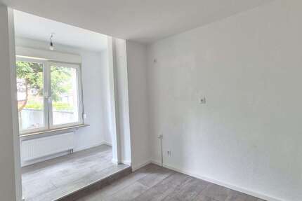 Wohnung Krefeld Gellep-Stratum - 3 Zimmer, 80 m&sup2;, 800&euro; | Angebot:26798302
