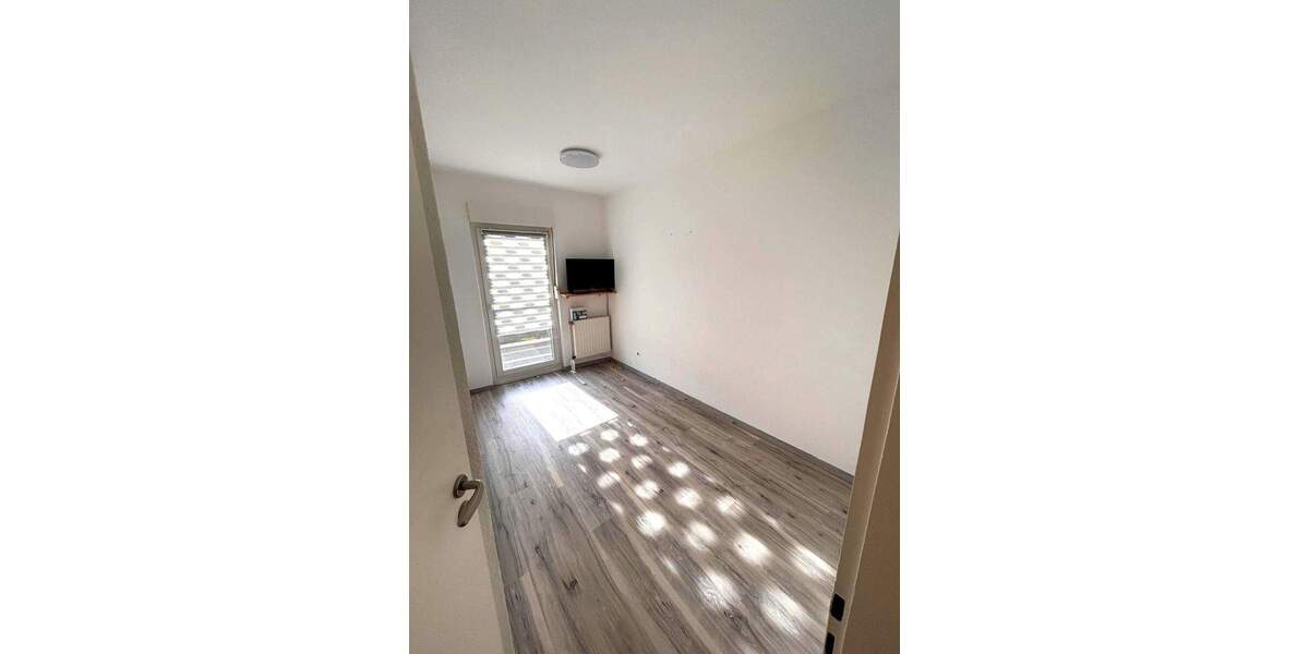 Reihenhaus Wesel - 4 Zimmer, 135 m&sup2;, 300.000&euro; | Angebot:25666297