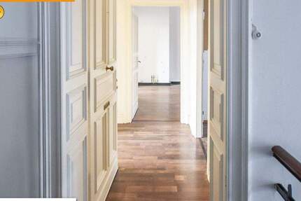 Wohnung Krefeld Stadtmitte - 3 Zimmer, 86 m&sup2;, 825&euro; | Angebot:26247087