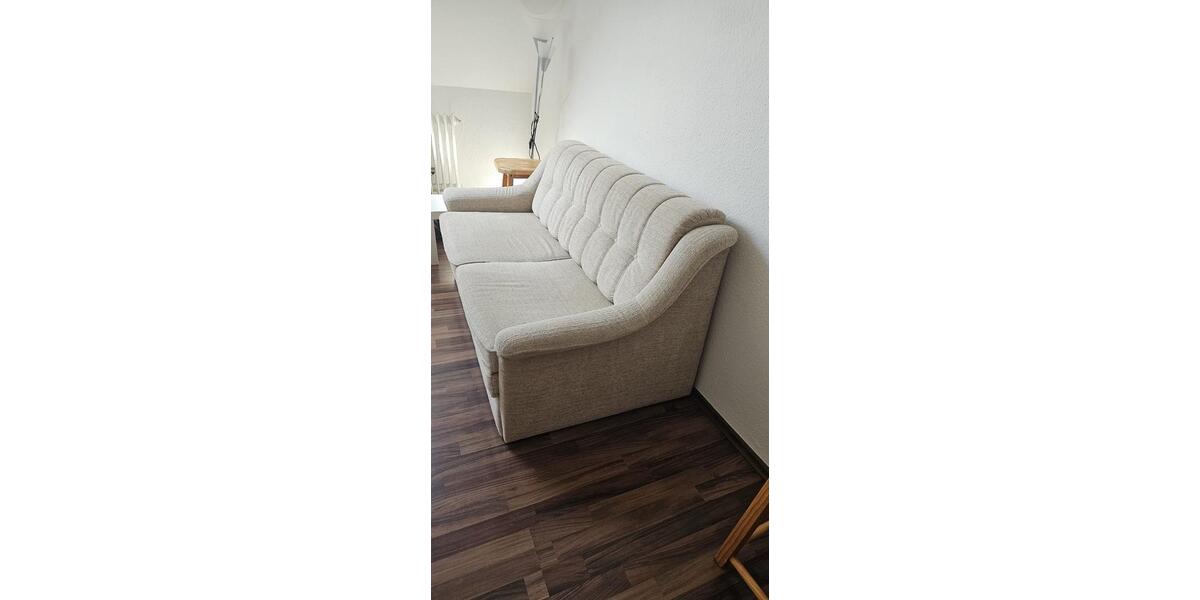 Etagenwohnung Krefeld Dießem - 5 Zimmer, 60 m&sup2;, 360&euro; | Angebot:26034995