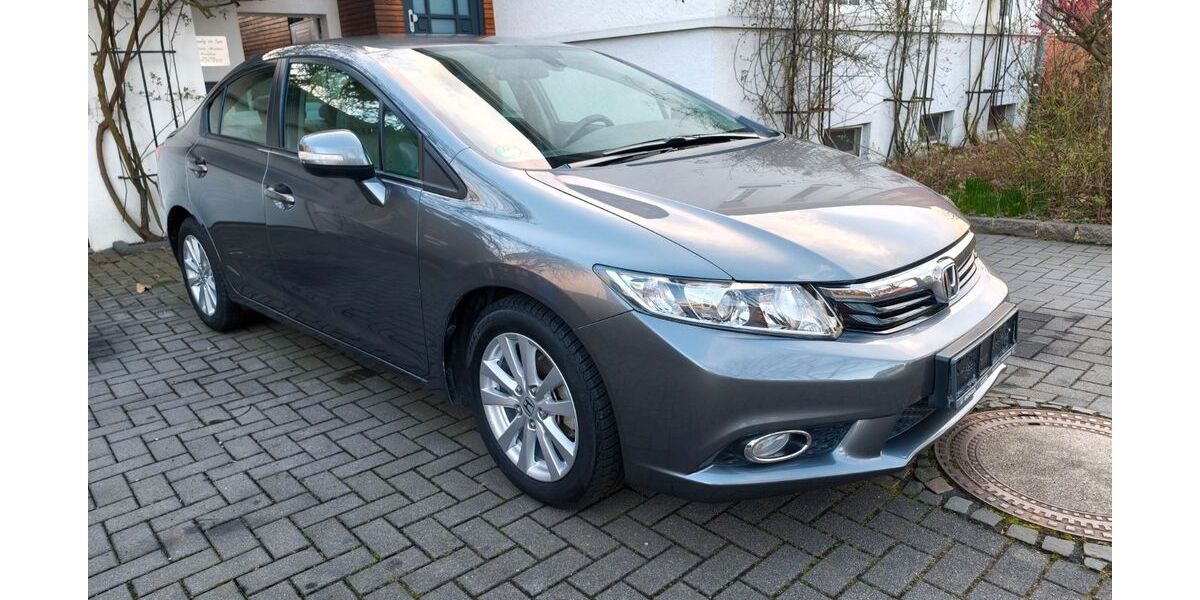 Honda Civic 86.985 km 9.000 &euro; Gladbeck 45966