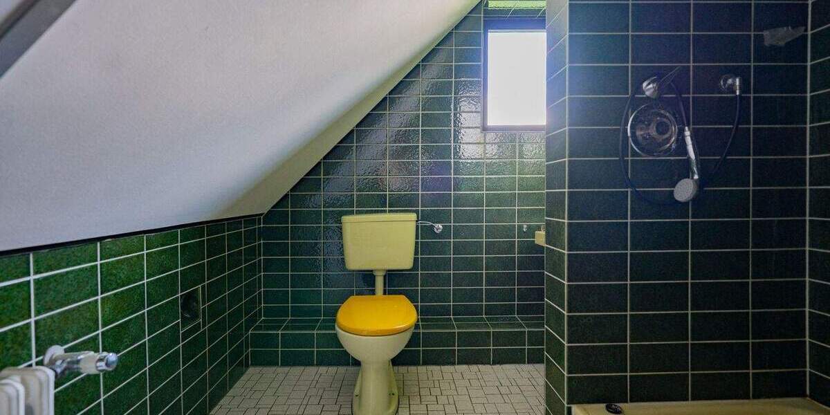 Einfamilienhaus Krefeld Inrath/Kliedbruch - 7 Zimmer, 166 m&sup2;, 549.000&euro; | Angebot:25800732