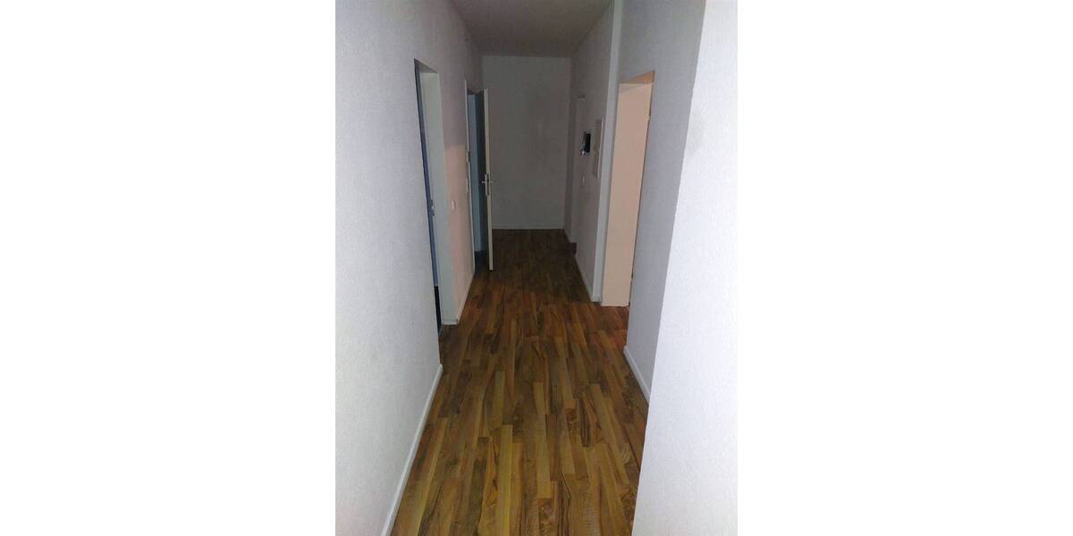 Etagenwohnung Gelsenkirchen Bismarck - 3 Zimmer, 77 m&sup2;, 420&euro; | Angebot:25778341