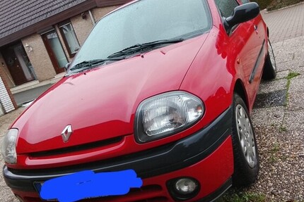 Renault clio 86.000 km 2.750 &euro; Wesel 46483