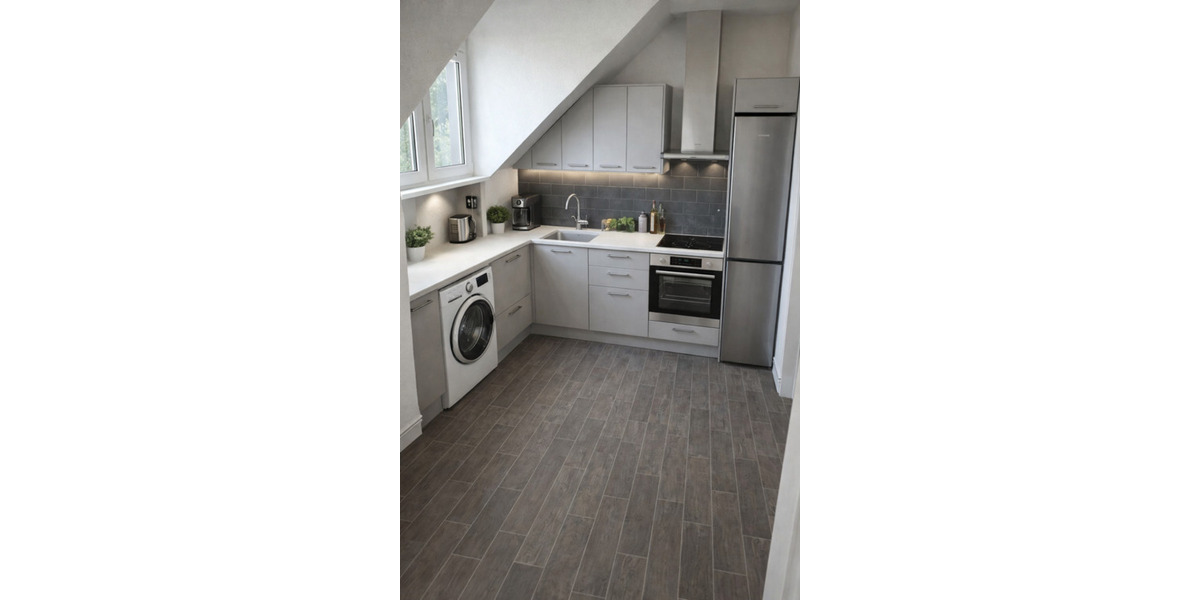 Dachgeschoßwohnung Duisburg Essenberg - 3 Zimmer, 52 m&sup2;, 390&euro; | Angebot:25838936