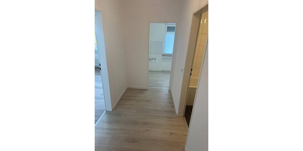 Etagenwohnung Krefeld Uerdingen - 1 Zimmer, 45 m&sup2;, 550&euro; | Angebot:26188325