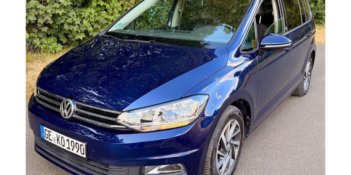 VW Touran 77.076 km 13.799 &euro; Gelsenkirchen 45888