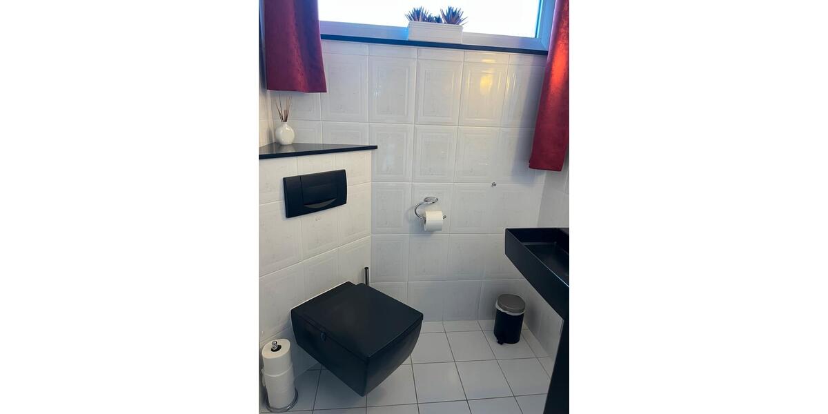 Bungalow Moers Rheinkamp - 2 Zimmer, 295 m&sup2;, 885.000&euro; | Angebot:26251699