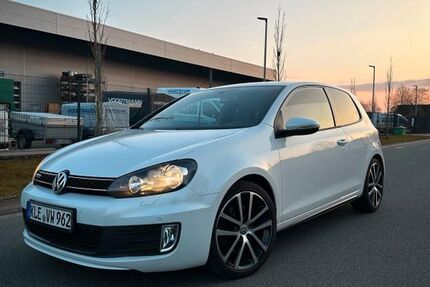 VW Golf 222.800 km 7.990 &euro; Issum 47661