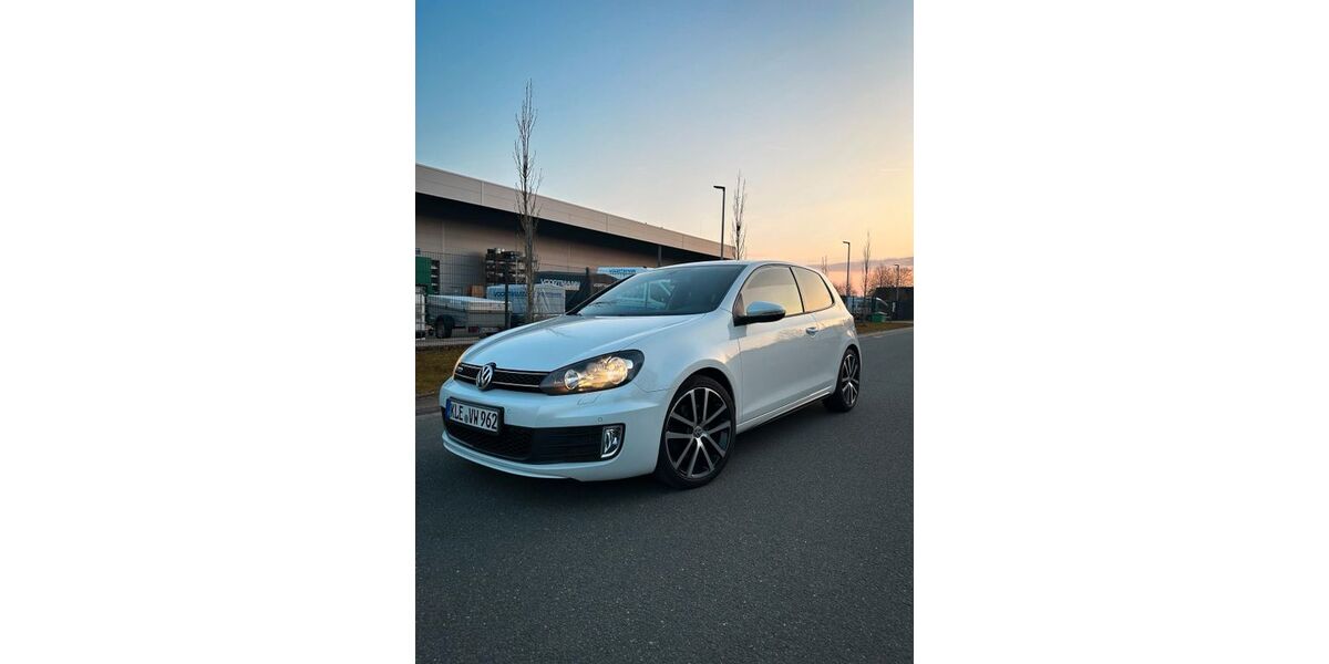 VW Golf 222.800 km 7.990 &euro; Issum 47661