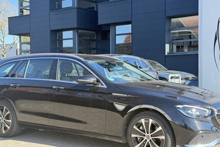 Mercedes-Benz E 300 82.800 km 30.950 &euro; Krefeld 47805