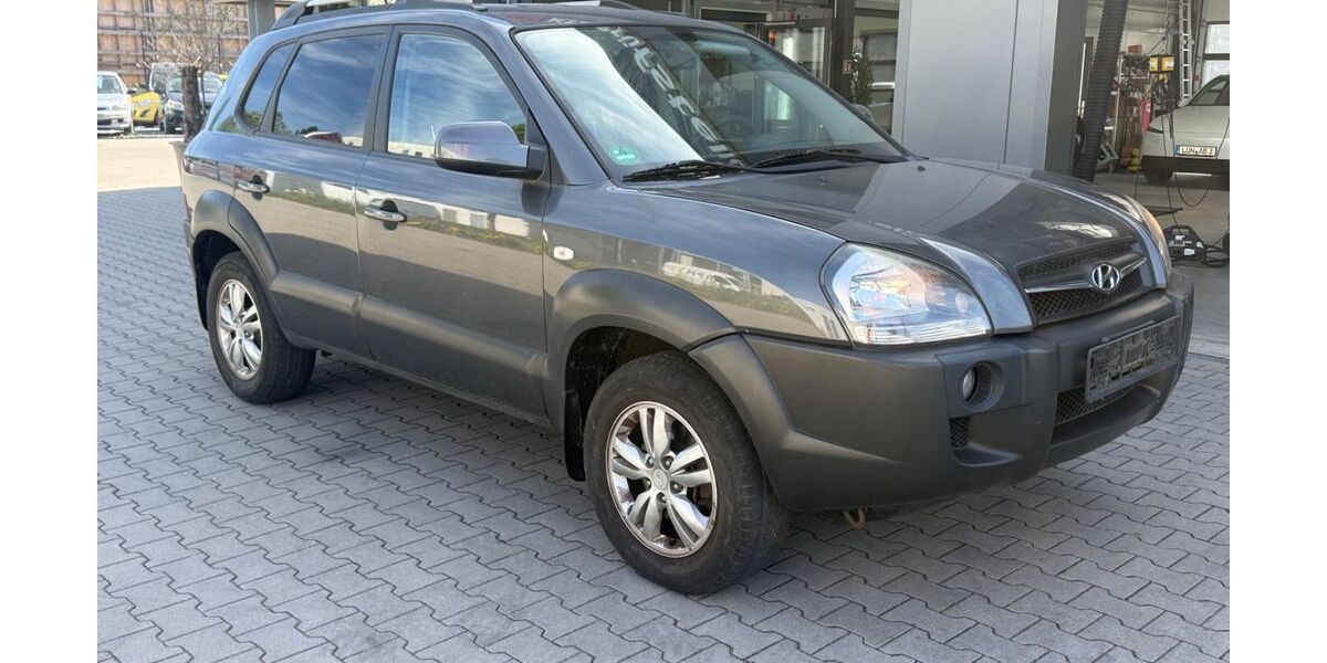 Hyundai TUCSON 167.656 km 2.900 &euro; Gelsenkrichen 45884
