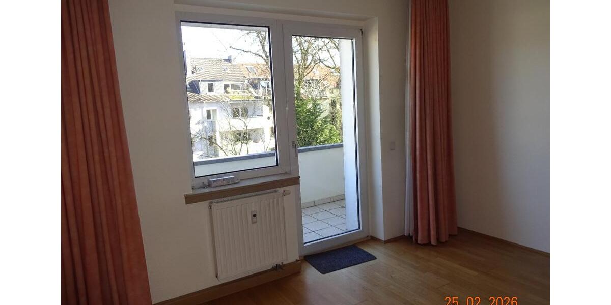 Etagenwohnung Essen Stadtbezirk III - 3 Zimmer, 70 m&sup2;, 785&euro; | Angebot:25806801
