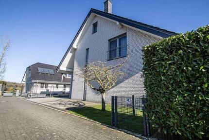 Haus Duisburg Rumeln-Kaldenhausen - 6 Zimmer, 275 m&sup2;, 999.000&euro; | Angebot:26107132