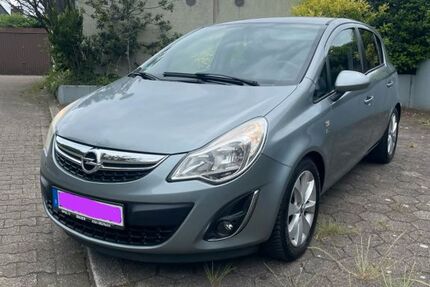 Opel Corsa 186.000 km 2.799 &euro; Gelsenkirchen 45881