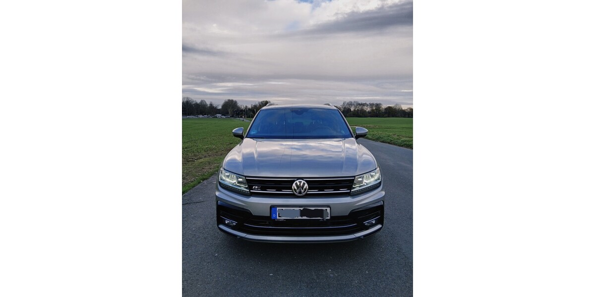 VW Tiguan R Line 86.500 km 26.950 &euro; Essen 45121