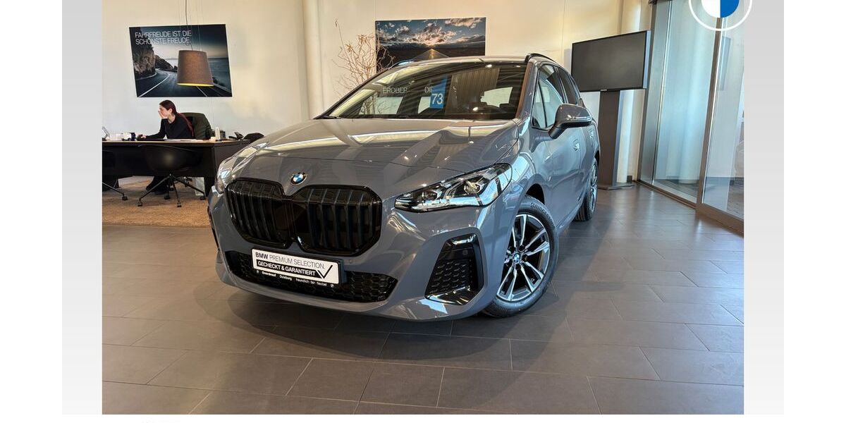 BMW 220 Active Tourer 17.999 km 38.590 &euro; Duisburg 47119