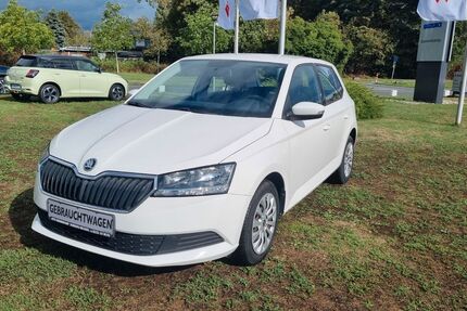 Skoda Fabia 25.100 km 10.450 &euro; Duisburg 47167