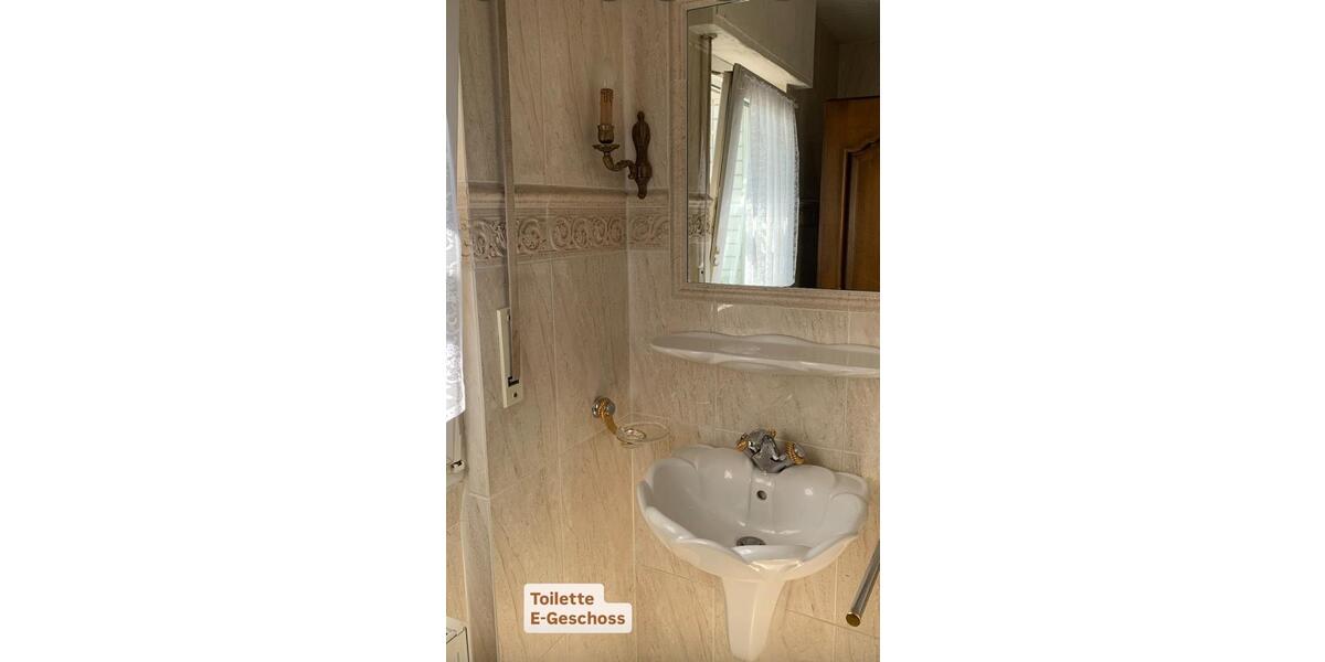 Doppelhaushälfte Krefeld Gellep-Stratum - 6 Zimmer, 154 m&sup2;, 485.000&euro; | Angebot:23811482