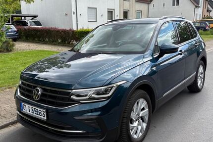 VW Tiguan 123.562 km 24.300 &euro; Gladbeck 45968