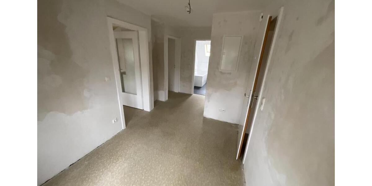 Dachgeschoßwohnung Essen Stadtbezirk III - 2.5 Zimmer, 50 m&sup2;, 419&euro; | Angebot:25515266