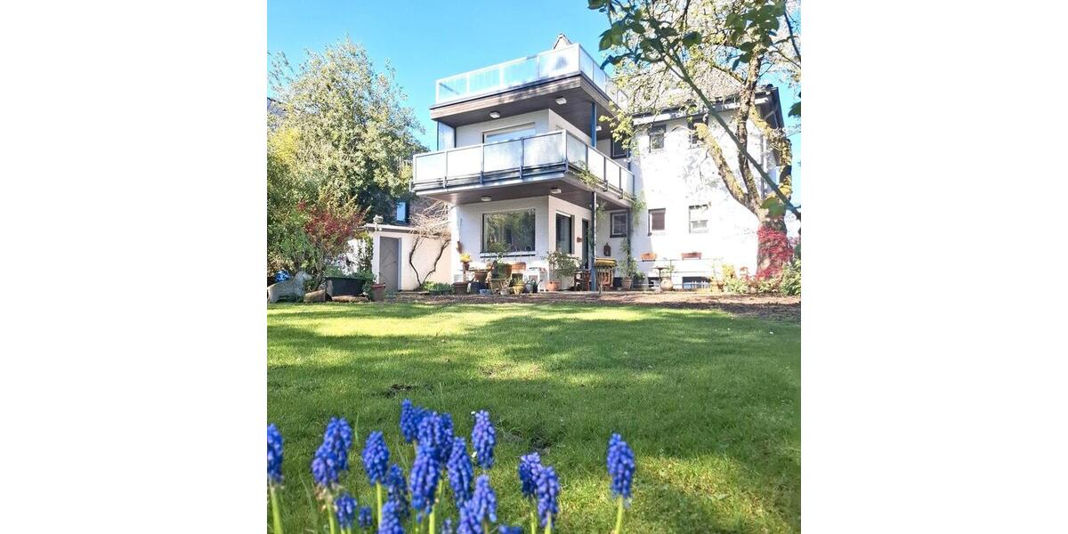 Einfamilienhaus Neukirchen-Vluyn Vluyn - 7 Zimmer, 184 m&sup2;, 530.000&euro; | Angebot:26113406