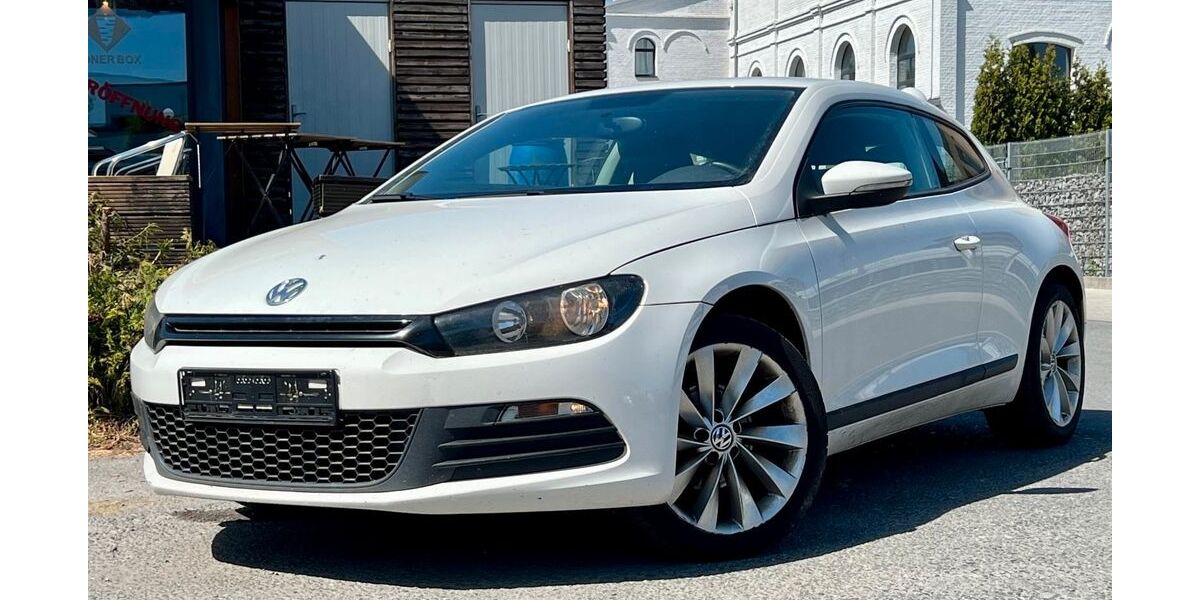 VW Scirocco 122.658 km 5.500 &euro; Gelsenkirchen 45884