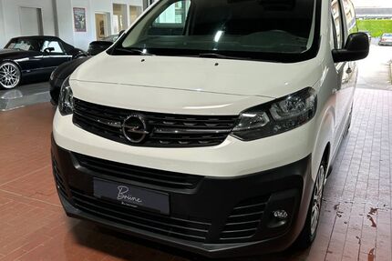 Opel Vivaro 46.850 km 17.255 &euro; Duisburg 47058