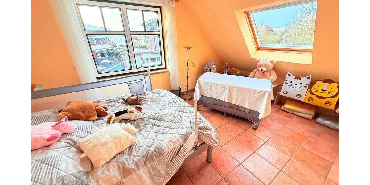 Einfamilienhaus Geldern - 7 Zimmer, 180 m&sup2;, 569.000&euro; | Angebot:25695653