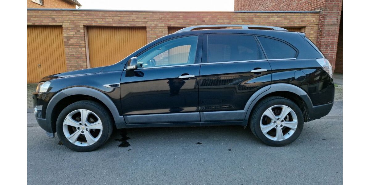 Chevrolet Captiva 186.000 km 9.499 &euro; Gelsenkirchen 45881