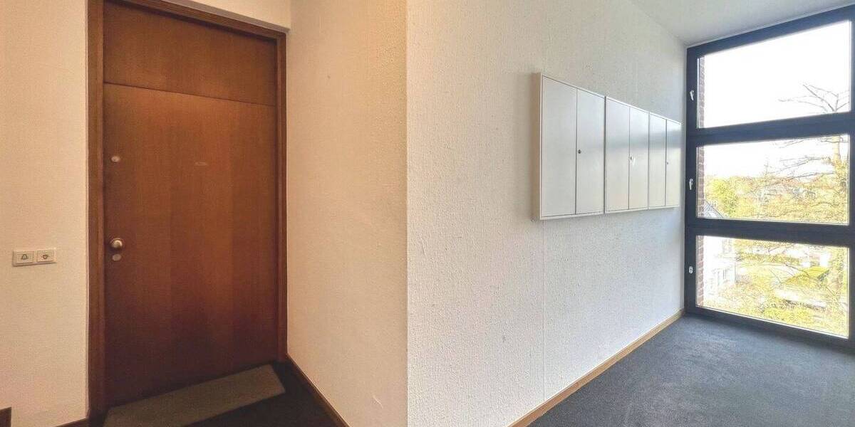 Etagenwohnung Krefeld Bockum - 2 Zimmer, 102 m&sup2;, 269.000&euro; | Angebot:26258186