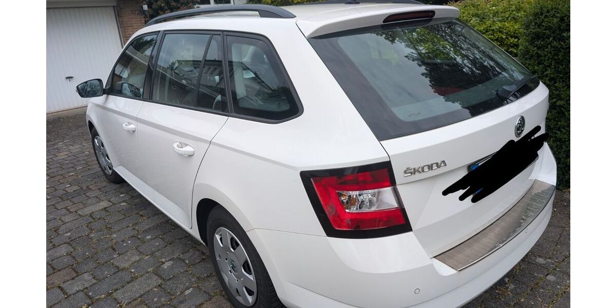 Skoda Fabia 153.000 km 6.600 &euro; Krefeld 47803