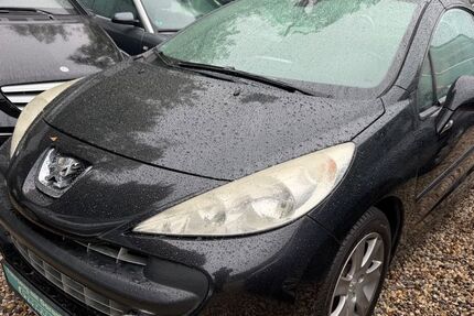 Peugeot 207 90.000 km 3.999 &euro; Essen 45147