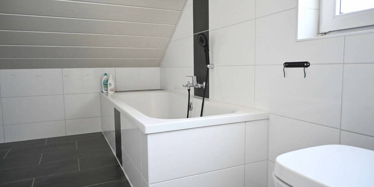 Etagenwohnung Essen Dellwig - 2 Zimmer, 86 m&sup2;, 220.000&euro; | Angebot:26730507
