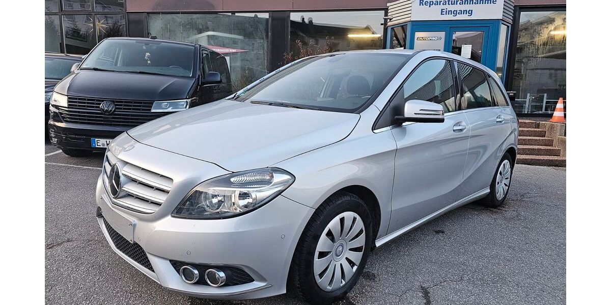 Mercedes-Benz B 180 149.000 km 7.999 &euro; Gelsenkirchen 45884