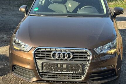 Audi A1 62.000 km 8.450 &euro; Oberhausen 46049